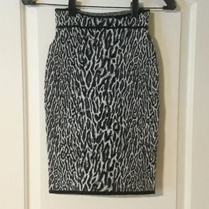 BCBG MAXAZRIA leopard print sweater skirt